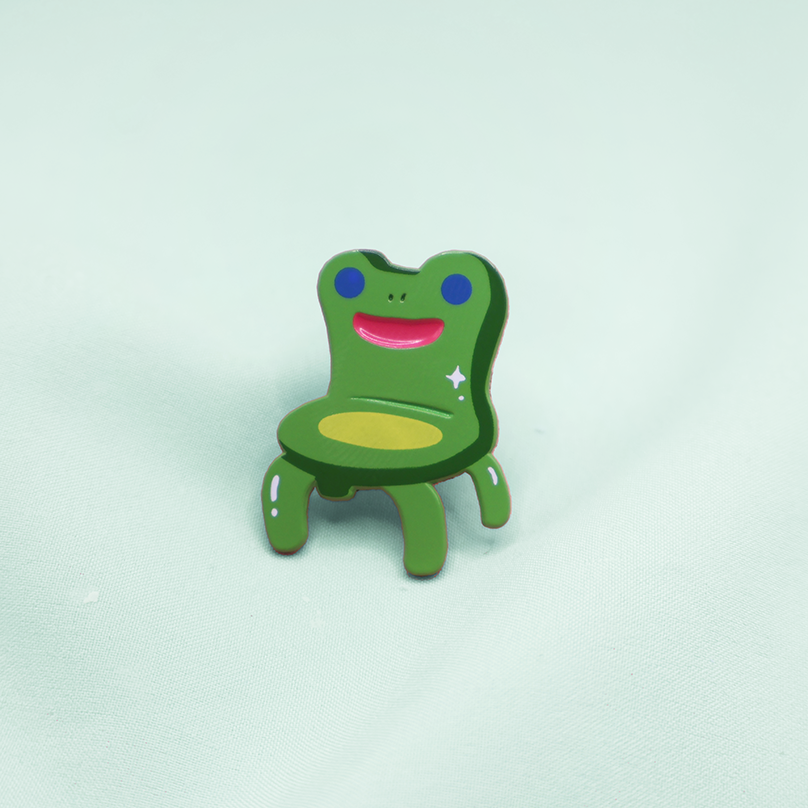 FROGGY CHAIR [AC MALLOW] SOFT DYED ENAMEL PIN