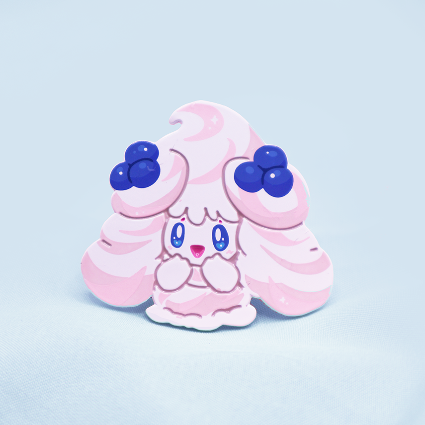 BLUE BERRY SWEET] ALCREMIE [POKEMALLOW] SOFT DYED ENAMEL PIN – MAMOBOT
