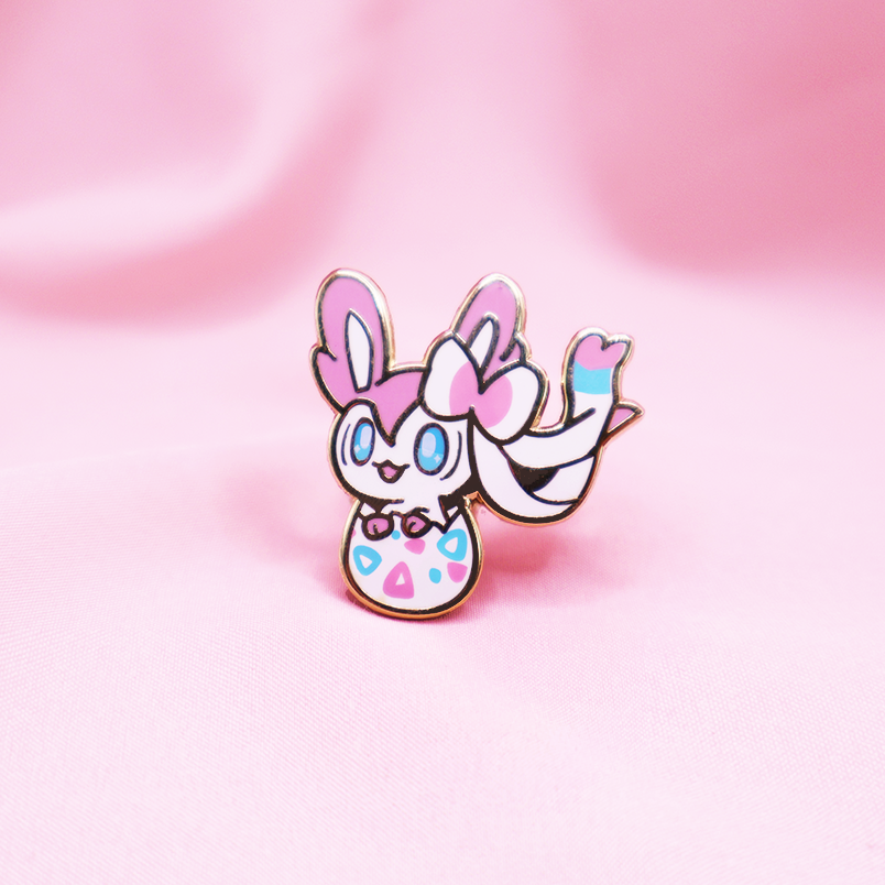 [NEW EGG] [TOGEPI X SYLVEON] ENAMELPIN [EEVEE FUSION] [PREORDER] [SHIPPING JUNE/JULY]