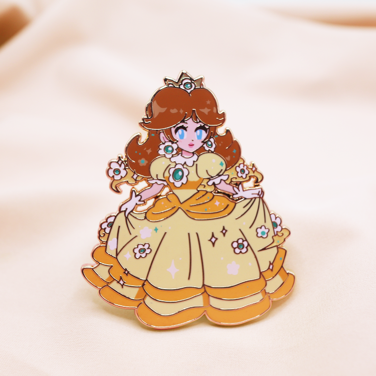 PRINCESS DAISY NINTENDOLL CLASSIC ENAMEL PIN