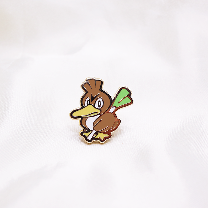 083 FARFETCH&#39;D ENAMEL PIN [MINI MONSTERS] [POKEDEX PROJECT]