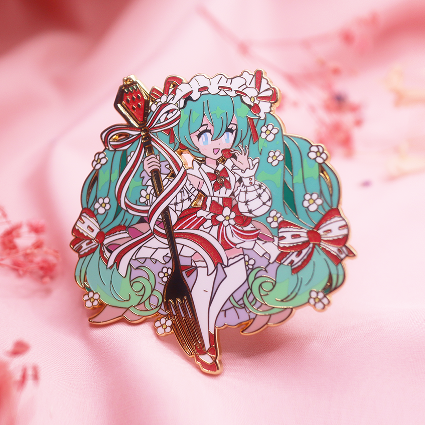 STRAWBERRY ANNIVERSARY MIKU ENAMELPIN [PATREON EARLY ACCESS]