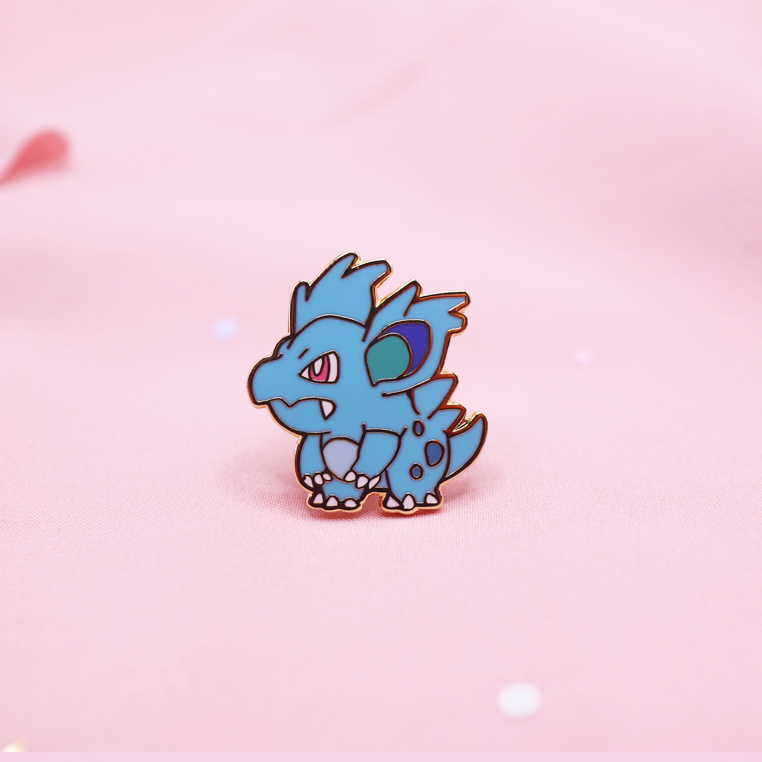 030 NIDORINA ENAMEL PIN [MINI MONSTERS] [POKEDEX PROJECT]