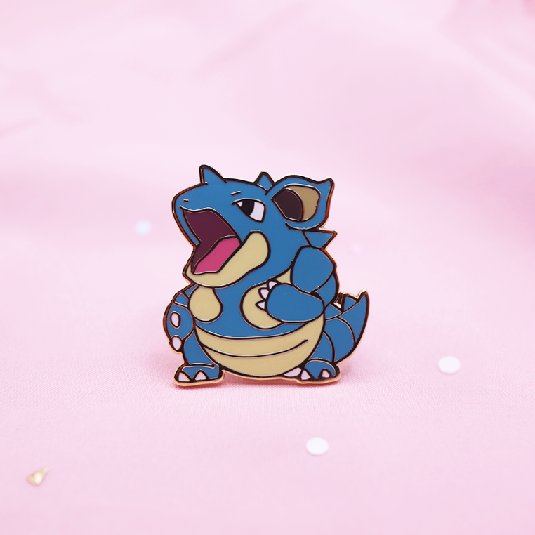 031 NIDOQUEEN ENAMEL PIN [MINI MONSTERS] [POKEDEX PROJECT]