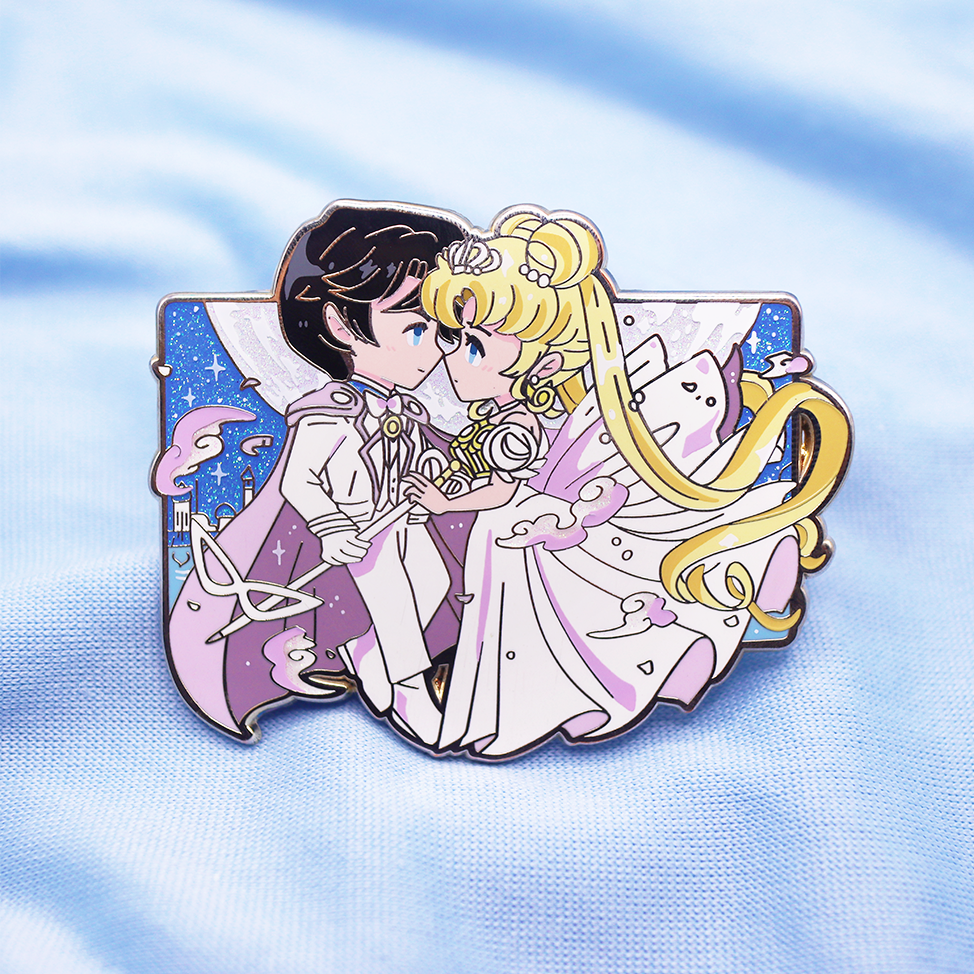 MIRACLE ROMANCE -MOONLIGHT COURT  ENAMEL PIN [ B GRADE ]