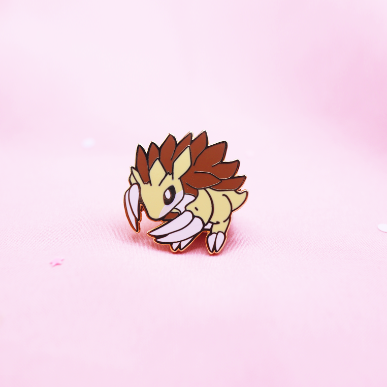 028 SANDSLASH ENAMEL PIN [MINI MONSTERS] [POKEDEX PROJECT]