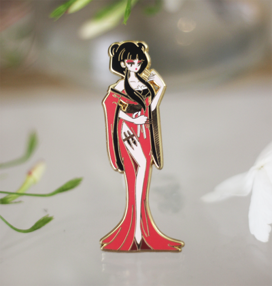 Fashion Mai Enamel Pin