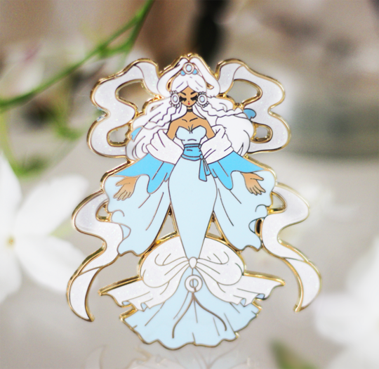 Fashion Yue Enamel Pin