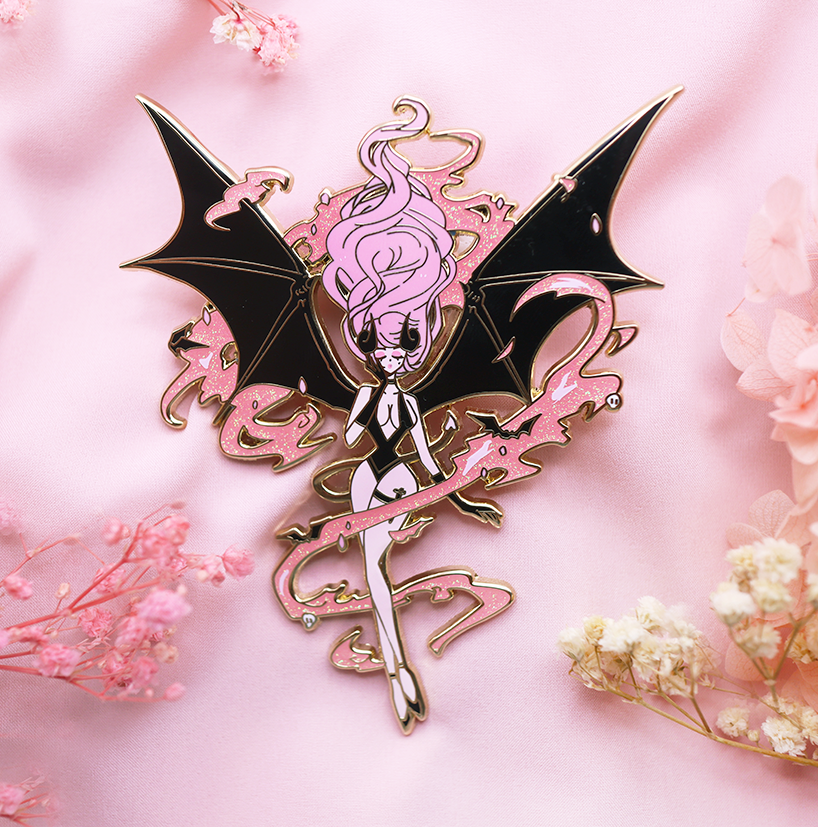 4&quot; FANTASY MIA ENAMELPIN